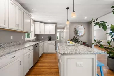 46 Macarthur Rd, Stoneham, MA 02180 - Photo 12