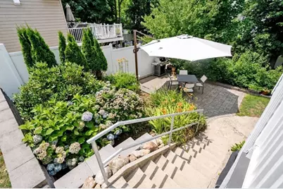 46 Macarthur Rd, Stoneham, MA 02180 - Photo 36