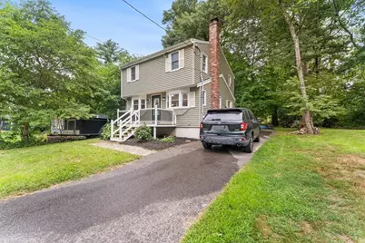93 Annawon Dr, Halifax, MA 02338 - Photo 2