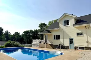 22 Pelican Ave, Worcester, MA 01605 - Photo 1