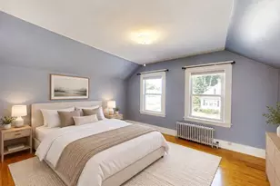 22 Pelican Ave, Worcester, MA 01605 - Photo 8