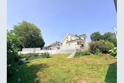 22 Pelican Ave, Worcester, MA 01605 - Photo 18