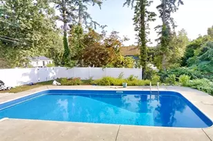 22 Pelican Ave, Worcester, MA 01605 - Photo 4