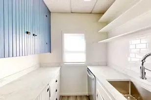 22 Pelican Ave, Worcester, MA 01605 - Photo 24