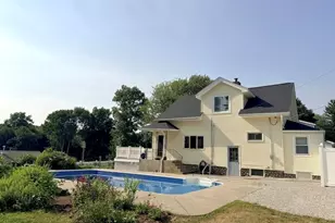 22 Pelican Ave, Worcester, MA 01605 - Photo 14