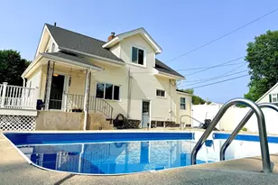 22 Pelican Ave, Worcester, MA 01605 - Photo 2