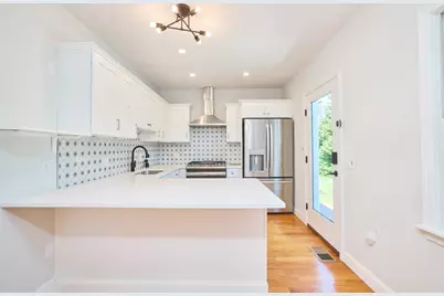 15 Clark St #15, Winchester, MA 01890 - Photo 8