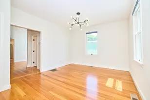 15 Clark St, Winchester, MA 01890 - Photo 2