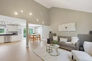 460 Richardson Ave, Attleboro, MA 02703 - Photo 10