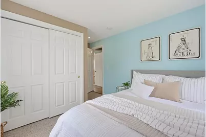 460 Richardson Ave, Attleboro, MA 02703 - Photo 22