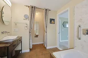 460 Richardson Ave, Attleboro, MA 02703 - Photo 18