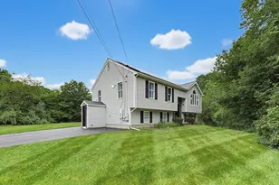 460 Richardson Ave, Attleboro, MA 02703 - Photo 2