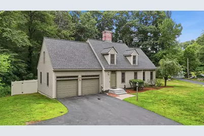32 Shaker Lane, Littleton, MA 01460 - Photo 2