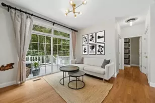 33 Dairy Dr, Upton, MA 01568 - Photo 8