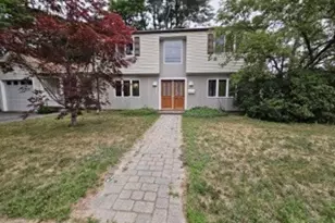 633 Saw Mill Brook Pkwy, Newton, MA 02459 - Photo 1