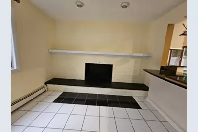 633 Saw Mill Brook Pkwy #1, Newton, MA 02459 - Photo 16