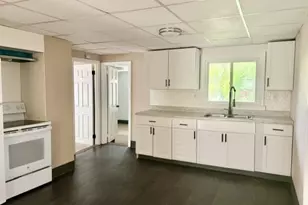152 High St, Fitchburg, MA 01420 - Photo 1