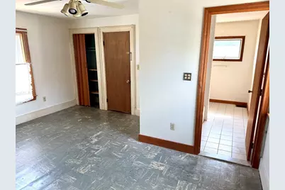 268 Newton St, Waltham, MA 02453 - Photo 24
