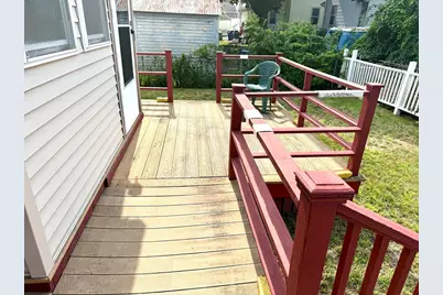268 Newton St, Waltham, MA 02453 - Photo 10