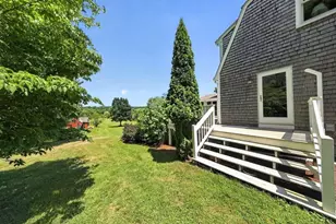 111 Washington St, Hanover, MA 02339 - Photo 30