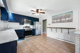 36 Roman Dr, Shrewsbury, MA 01545 - Photo 8