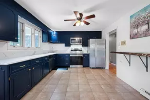 36 Roman Dr, Shrewsbury, MA 01545 - Photo 6