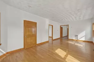 52-54 Bowden St, Lowell, MA 01852 - Photo 14