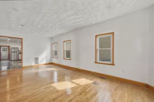 52-54 Bowden St, Lowell, MA 01852 - Photo 4