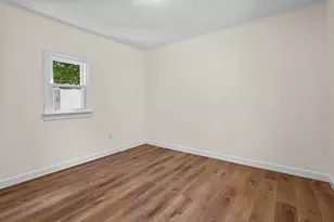 5 Grove St, Plainville, MA 02762 - Photo 18