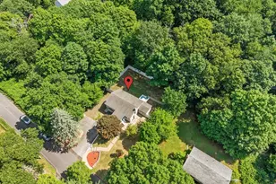 5 Grove St, Plainville, MA 02762 - Photo 8