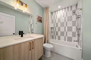 38 Armandine St, Boston, MA 02124 - Photo 10