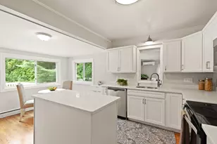 335 Moosehill Rd, Walpole, MA 02032 - Photo 4