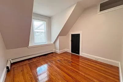 159 Brown St #6, Waltham, MA 02453 - Photo 8