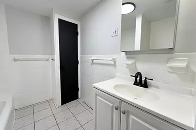 159 Brown St #6, Waltham, MA 02453 - Photo 6
