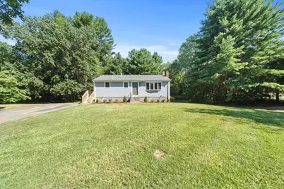 543 Cross St, Bridgewater, MA 02324 - Photo 20