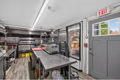 826 Broadway, Raynham, MA 02767 - Photo 14
