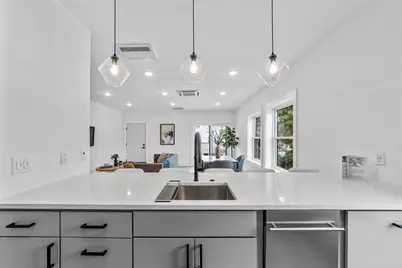 208 Spencer #7, Chelsea, MA 02150 - Photo 12