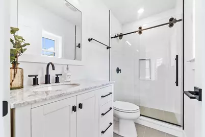 208 Spencer #7, Chelsea, MA 02150 - Photo 22
