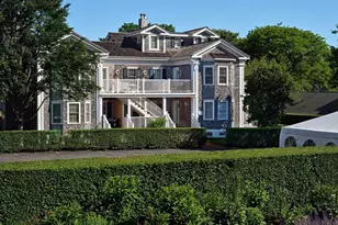 131 North Water St-Huxford Cottage, Edgartown, MA 02539 - Photo 4