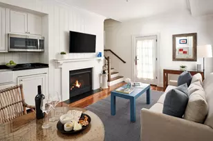 131 North Water St-Huxford Cottage, Edgartown, MA 02539 - Photo 4