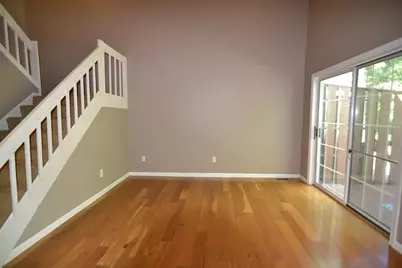 31 East Bluff Rd #31, Ashland, MA 01721 - Photo 2