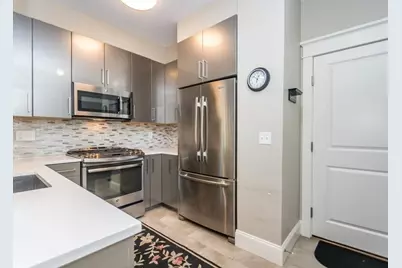 7 Floral Avenue #7, Natick, MA 01760 - Photo 6