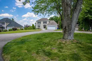 12 Walden Ct, Leominster, MA 01453 - Photo 2