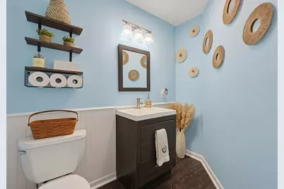 1 Strathmore Shire Dr #A, Uxbridge, MA 01569 - Photo 8