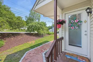 1 Strathmore Shire Dr, Uxbridge, MA 01569 - Photo 1
