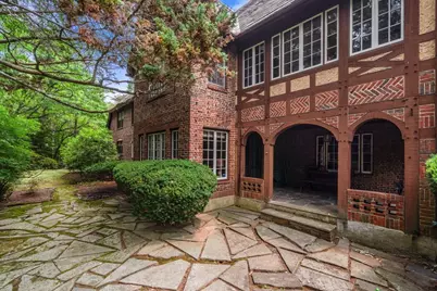 25 Hillside Rd, Wellesley, MA 02481 - Photo 4