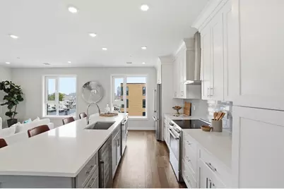 267 Old Colony #501, Boston, MA 02127 - Photo 6