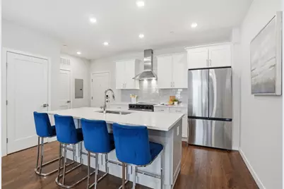 267 Old Colony #511, Boston, MA 02127 - Photo 2
