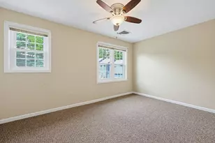206 Laurelwood Dr, Hopedale, MA 01747 - Photo 32