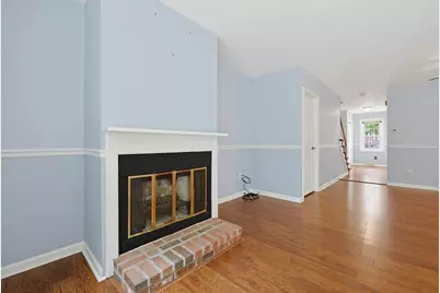 206 Laurelwood Dr #206, Hopedale, MA 01747 - Photo 18